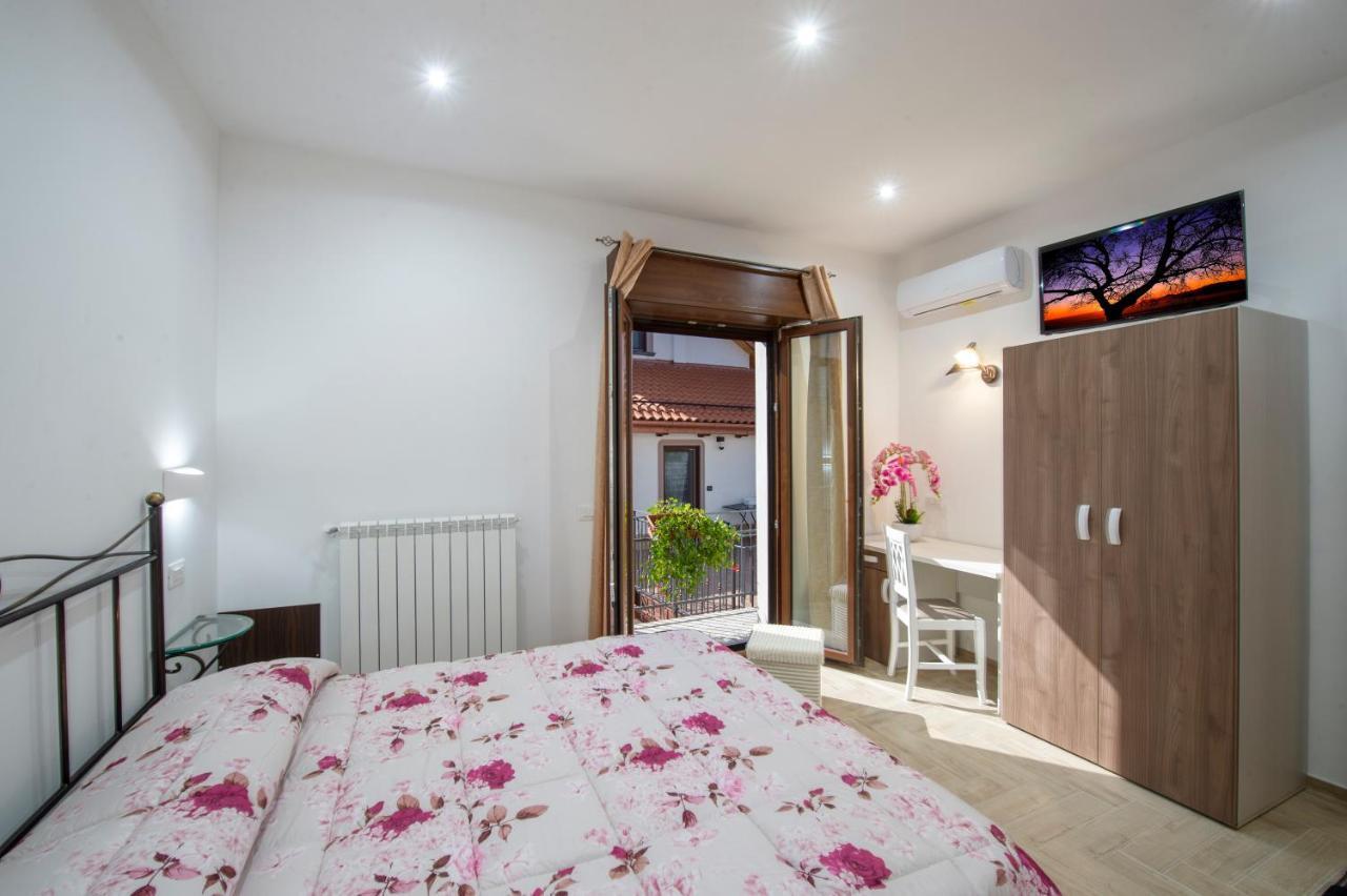 Il Ritrovo Degli Dei Bed and Breakfast Agerola Eksteriør billede